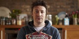 Jamie Oliver găteşte în 30 de minute